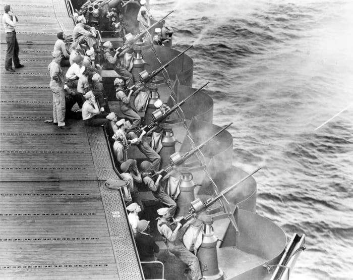 USS Enterprise 1942 Anti aircraft gunning practice near Hawa