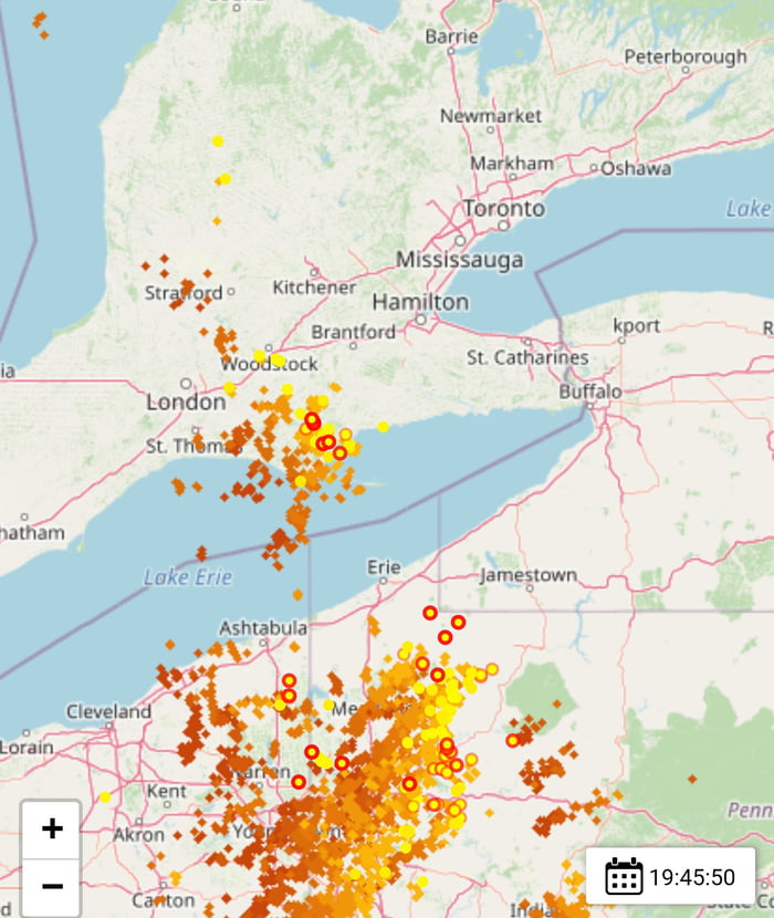 Toronto expect lightning in 2 hours.