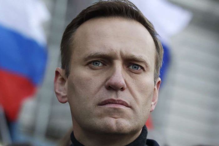 Mild shock. Navalnyj reported dead at 47