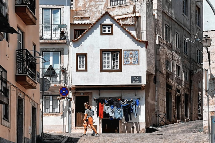 Oldest house in Lisbon. 17th century