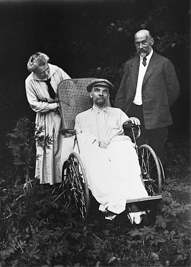 The last picture of Vladimir Lenin before he died in Gorki o