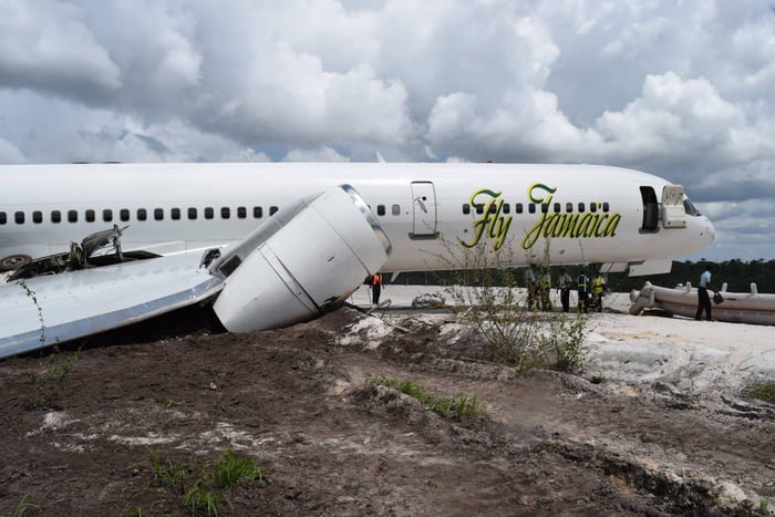 Fly Jamaica Boeing 757 has crash landed after in-flight emer