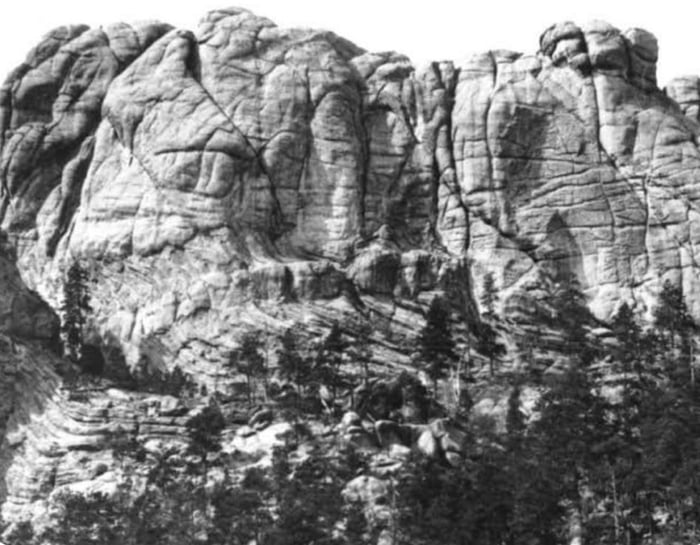 Before it was carved, Mt. Rushmore's beauty was unpresidente Image