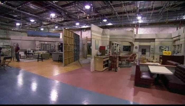 The set of Seinfeld Image