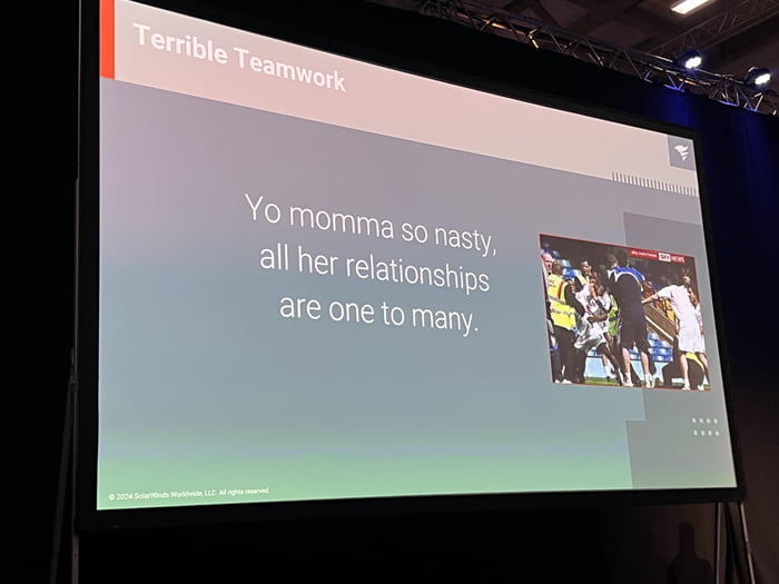 YoMommaJokeAtAConference Image